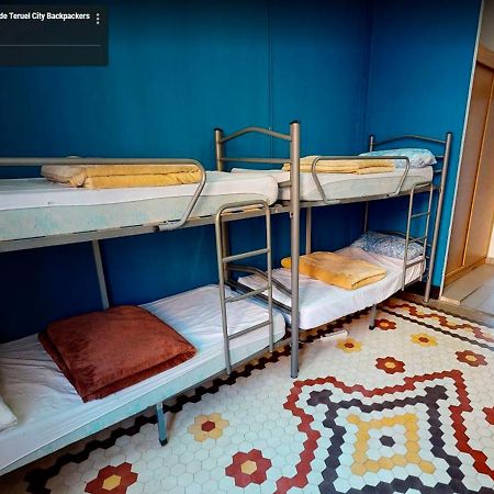 Albergue Internacional De Teruel City Backpackers Екстериор снимка