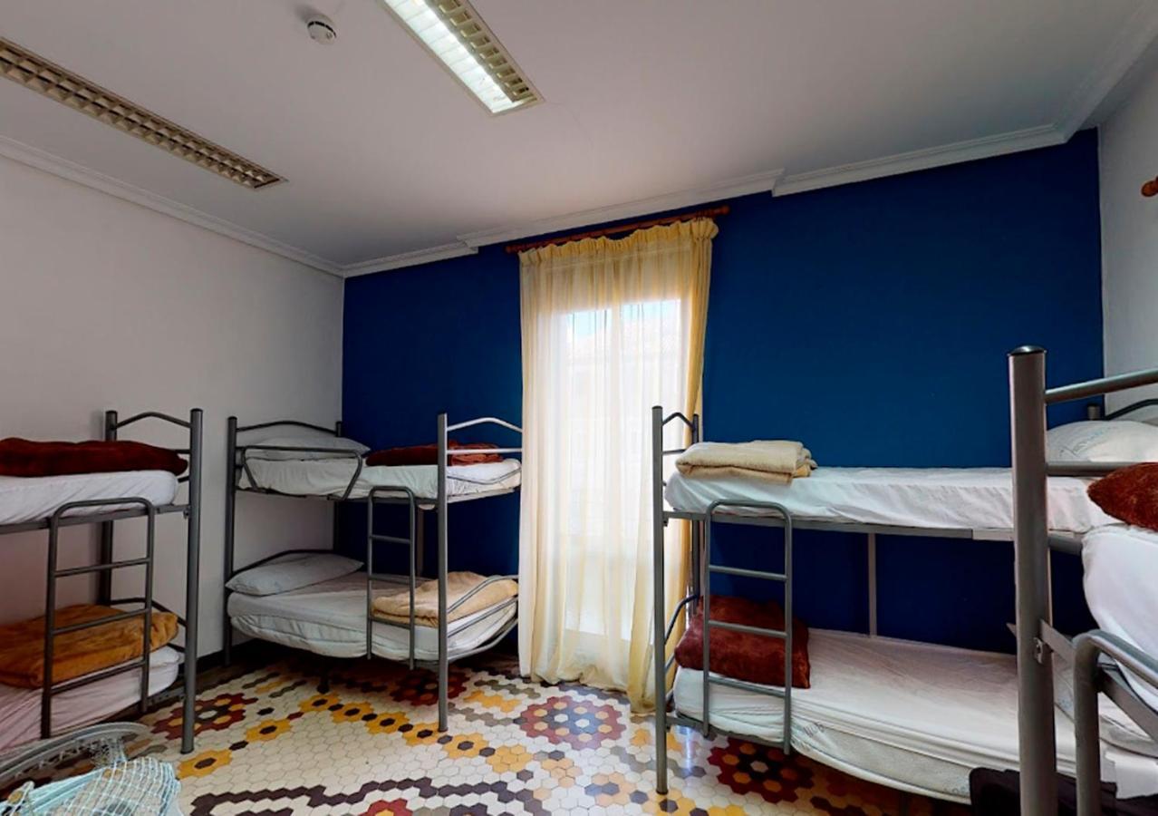 Albergue Internacional De Teruel City Backpackers Екстериор снимка