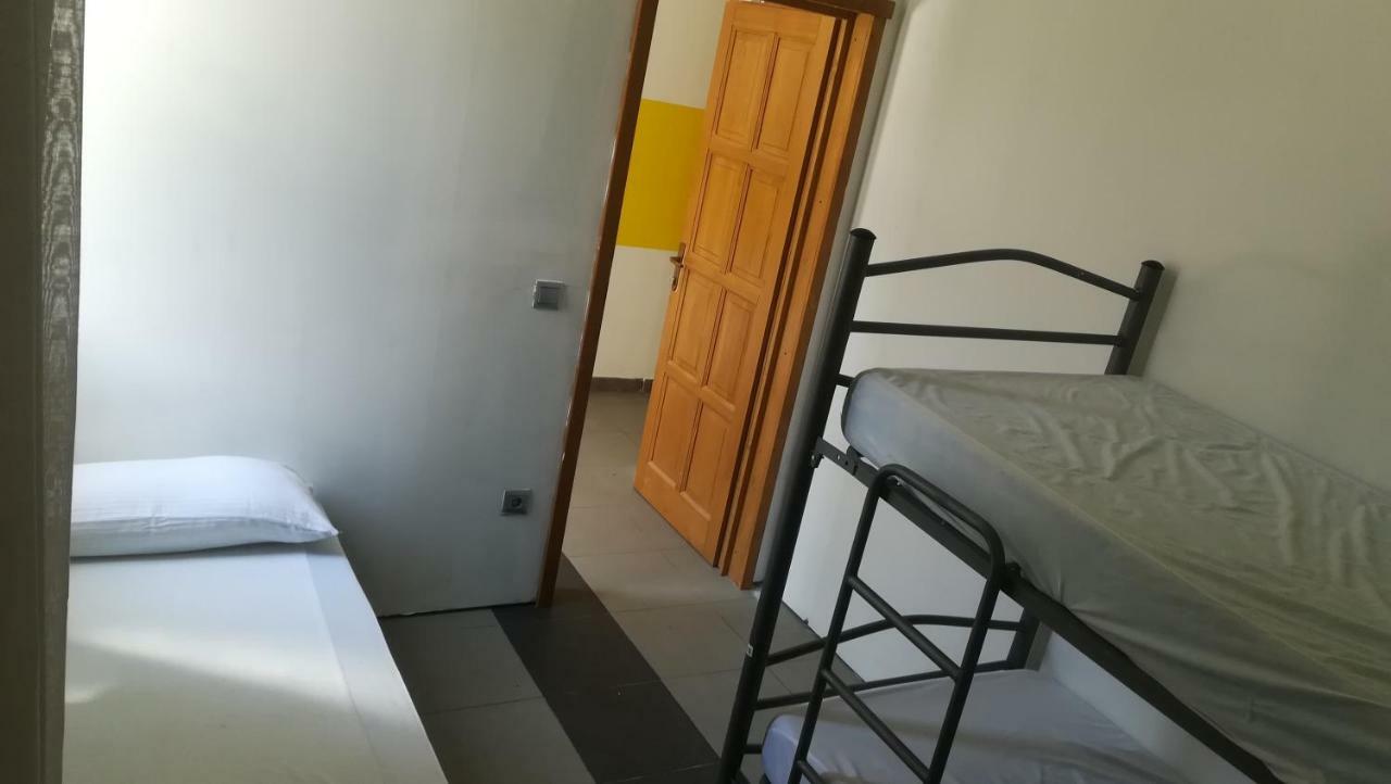 Albergue Internacional De Teruel City Backpackers Екстериор снимка